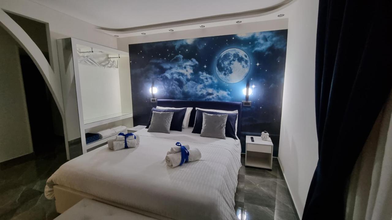 La Luna A Toledo Naples Exterior photo